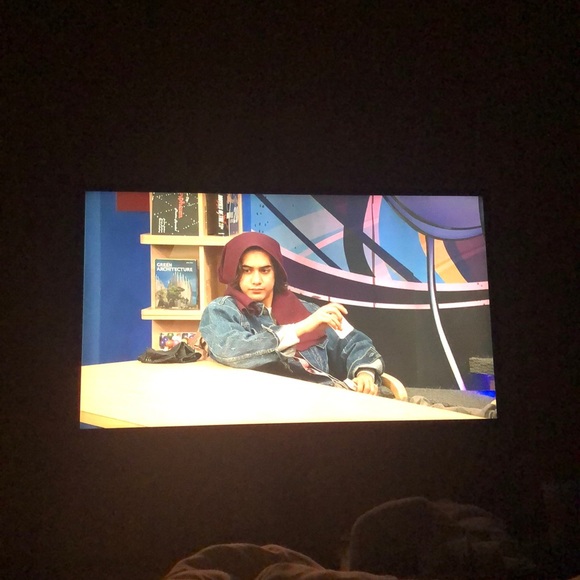 Meet your Posher, Maria - Picture 1 of 1